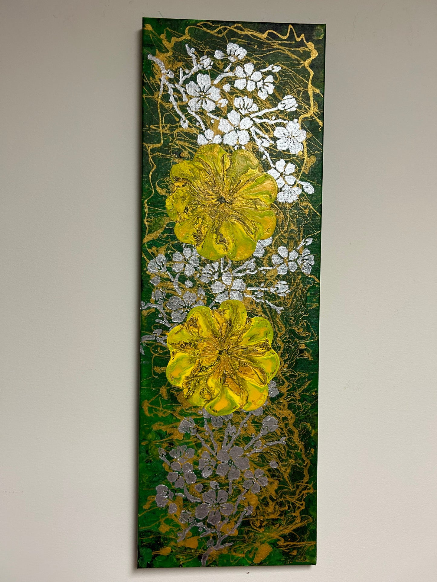 Silver & Gold Double Yellow Blooms. #111 (10X30in Slender)